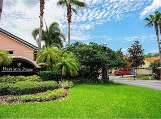 2808 Shore Breeze Dr, Tampa, FL 33611