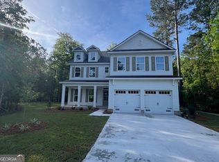 50 Woodland Ct, Waverly, GA 31565