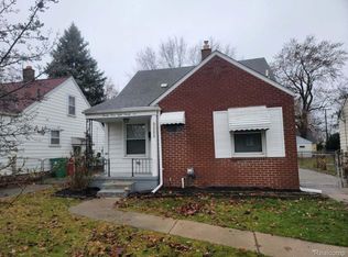 23825 Normandy Ave, Eastpointe, MI 48021