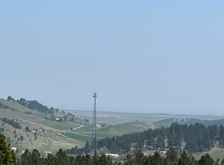 15 Oak Dr, Whitewood, SD 57793