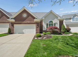 445 Shetland Valley Ct, Chesterfield, MO 63005