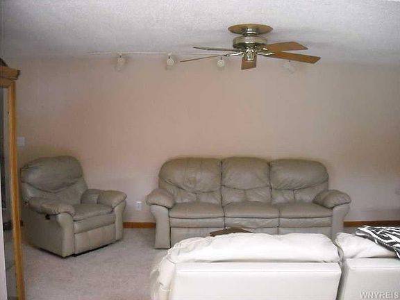 4th image of 128 Cromwell Dr