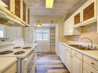2609 Syracuse Dr, Irving, TX, 75062