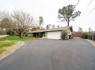 17832 Walker Mine Rd, Redding, CA 96003