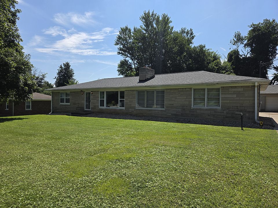 1st image of 1442 Gardiner Ln