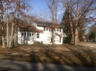 709 S Wood Ln, Galloway, NJ 08205