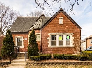 9344 S Richmond Ave, Evergreen Park, IL 60805