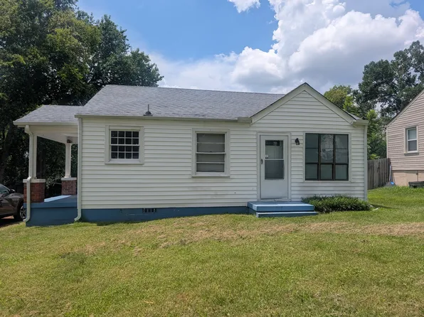 2618 Woodyhill Dr, Nashville, TN 37207