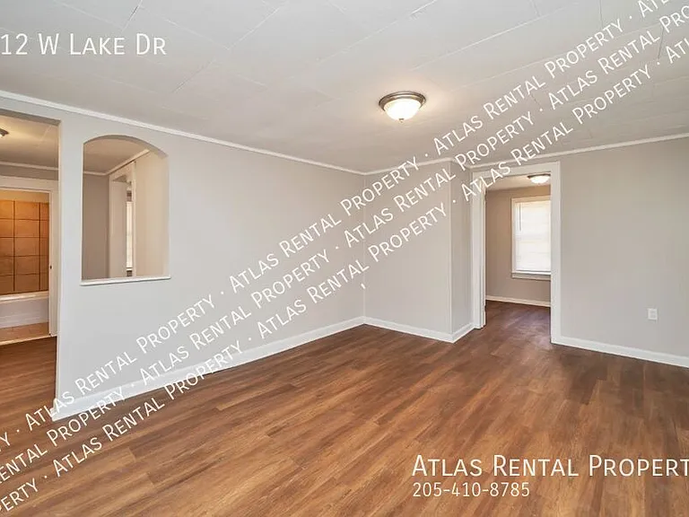512 W Lake Dr — Photo 6