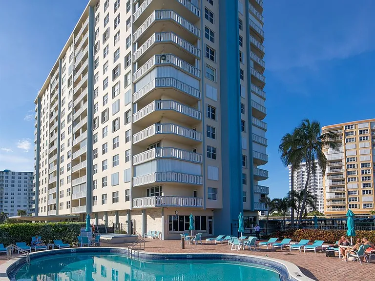 305 N Pompano Beach Blvd #1403 — Photo 52