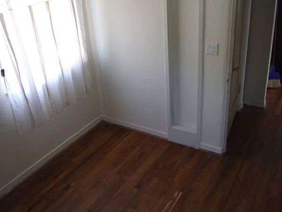 2nd image of 2729 Highland Ave