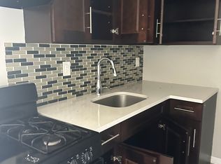 2 Hillside Ave #211, Newark, NJ 07108