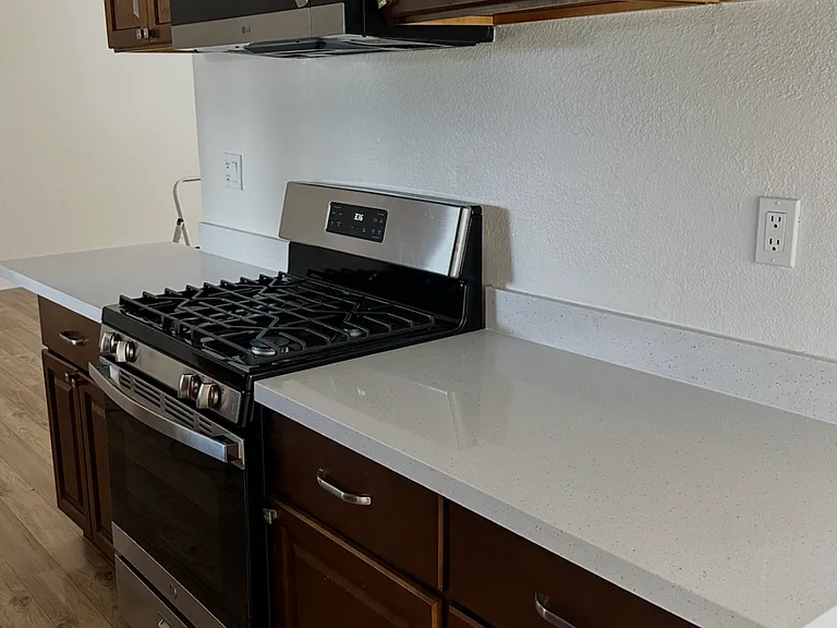 7617 Canterbury Ln — Photo 8