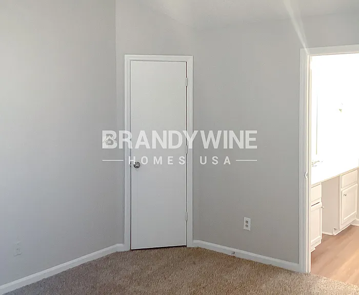 1964 Corners Cir — Photo 10