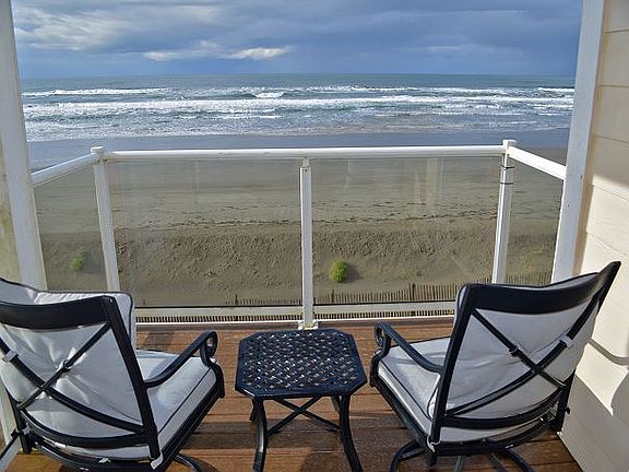 2nd image of 1600 Ocean Ave #833
