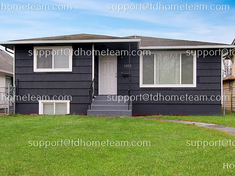 5302 S Pine St — Photo 1