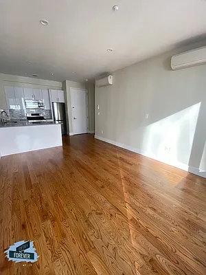 Rented by Fifth & Forever LLC | media 4