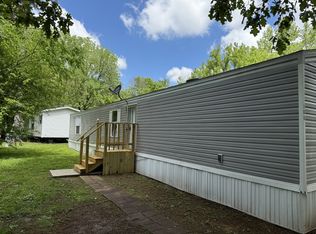 106 Cougar Dr, Evansville, IN 47712