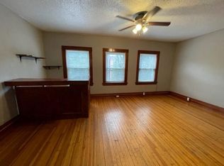 210 N Linn St, Iowa City, IA 52245
