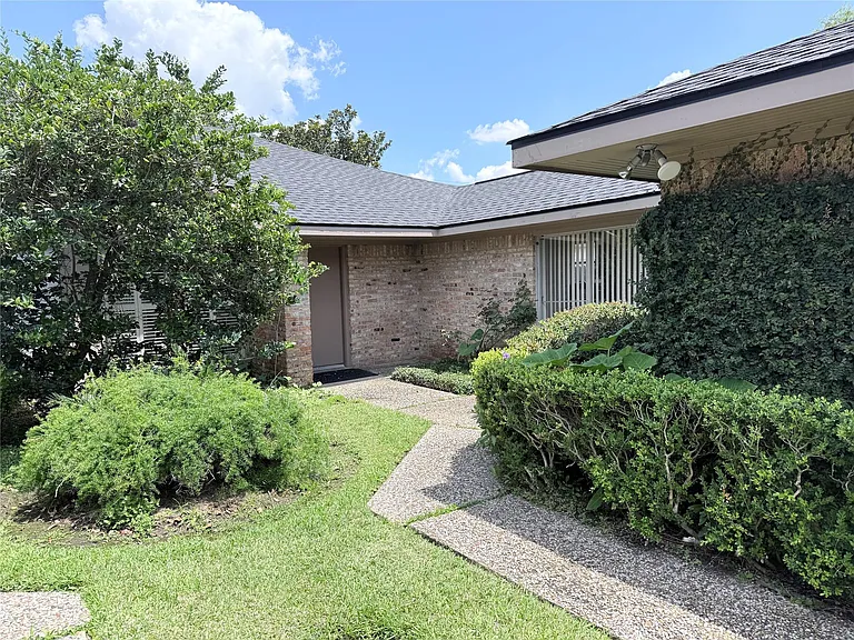 1611 Potomac Dr — Photo 30