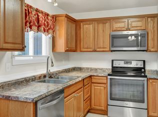 825 N Park St APT 2, Anchorage, AK 99508