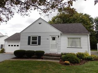 10 Pierce St, Webster, NY 14580