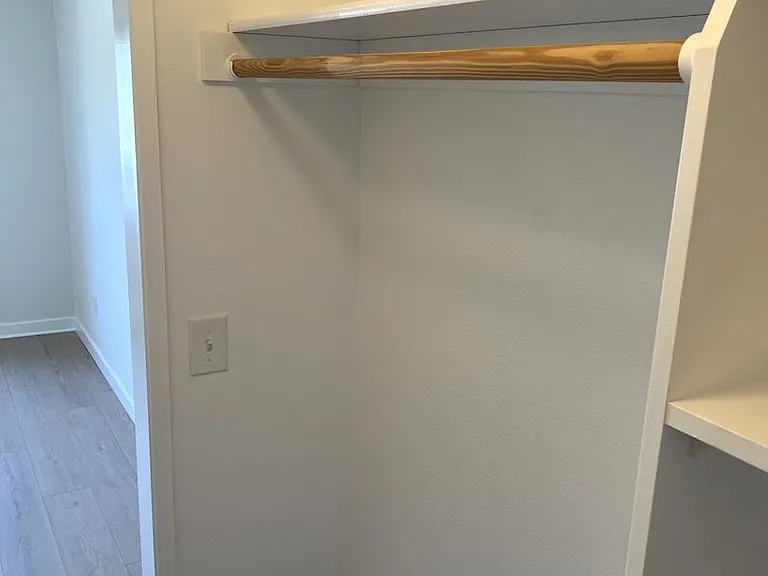 Pardee Duplex (A & B) — Photo 13