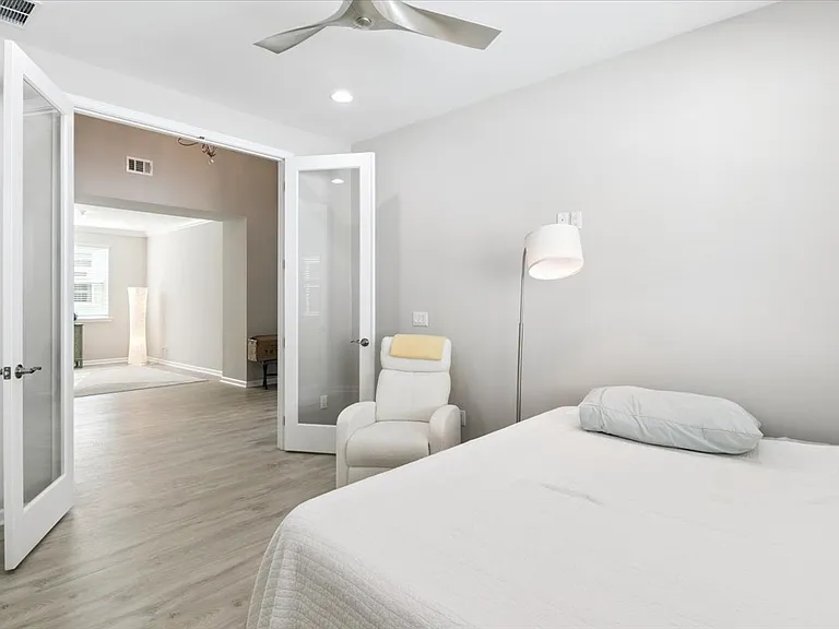 731 Harborside Dr — Photo 19