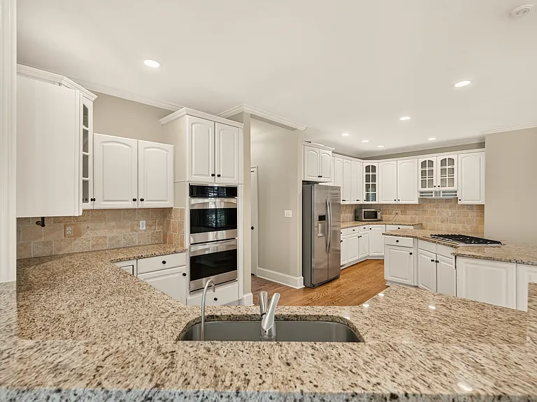 4811 Old Course Dr — Photo 53