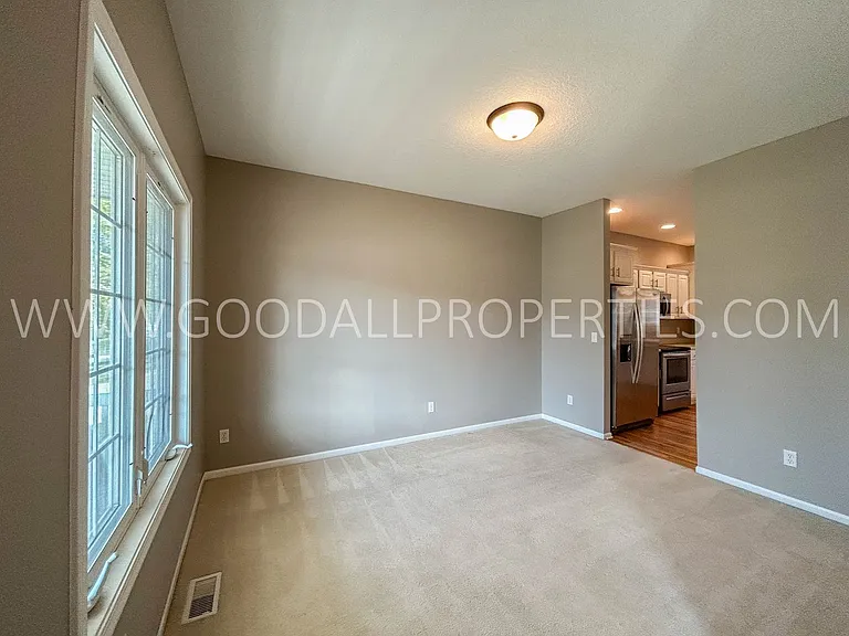 7873 Dakota Cir — Photo 8