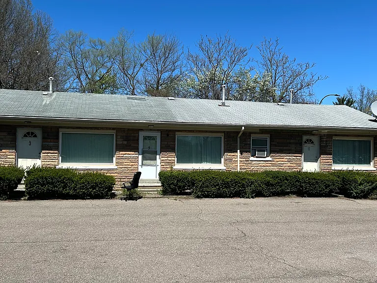 1295 N Wayne Rd #6 — Photo 1