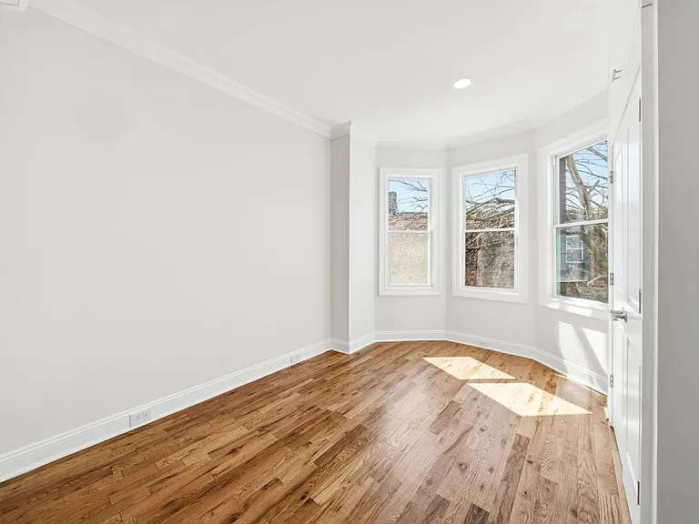37 Astor Pl #2 — Photo 13