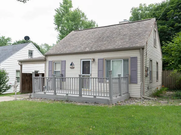 712 Glendale Ave, Lansing, MI 48910