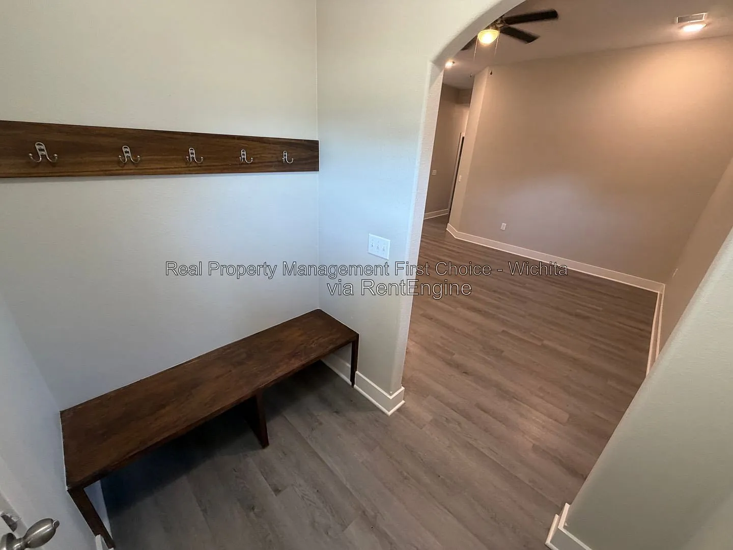 3 bed, 2.0 bath, 1200 sqft, $1,500 — Photo 4