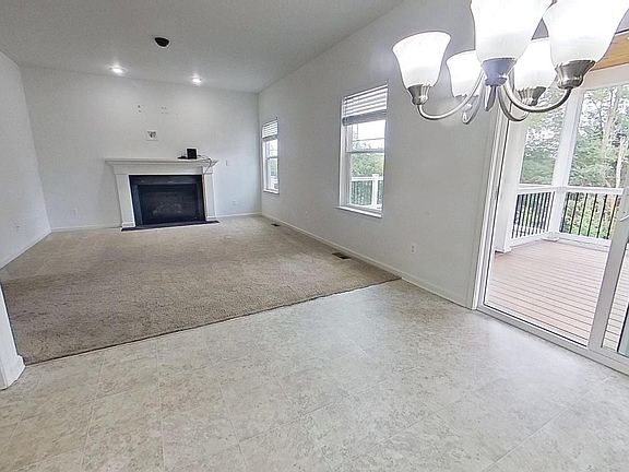 4th image of 1003 Chestnut St