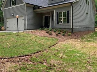 6113 Cardinal Dr, Gainesville, GA 30506