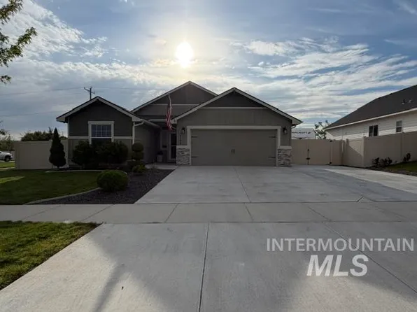 2244 S Knotty Timber Pl, Meridian, ID 83642