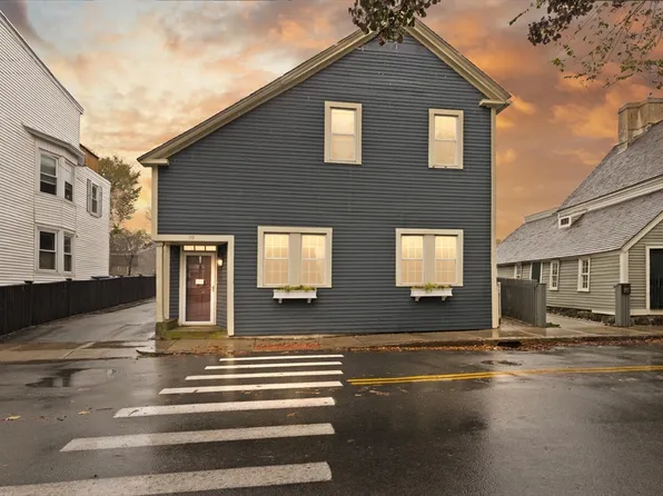 69 Essex St #2, Salem, MA 01970