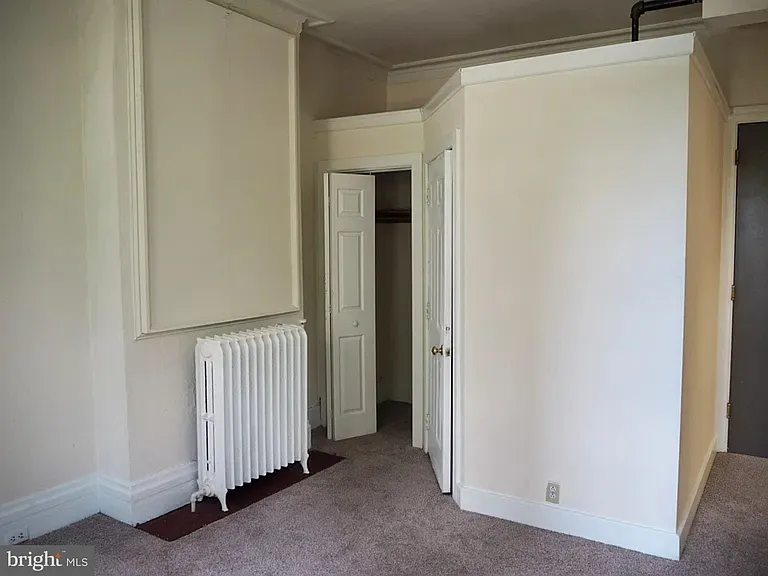 3318 Arch St #2 — Photo 9