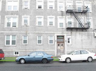 198 Avenue C APT 4, Bayonne, NJ 07002
