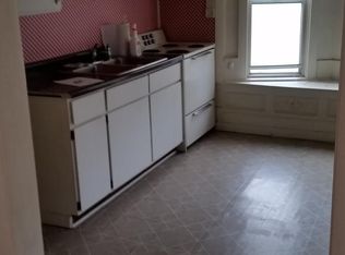 918 N 7th St APT C, Springfield, IL 62702