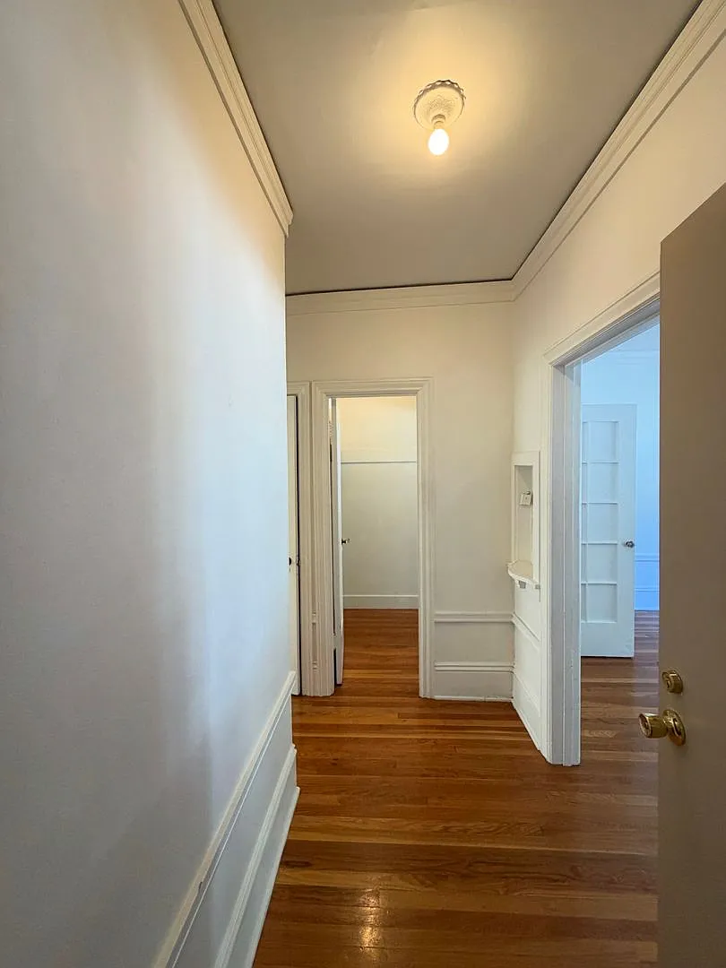 1855 California St — Photo 2