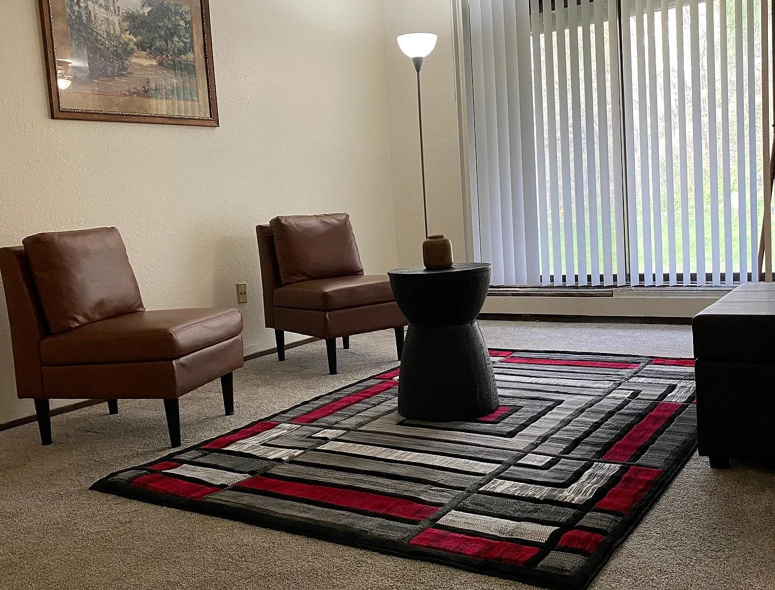 Hazelwood Apartments — Photo 3