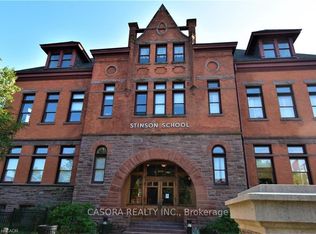 200 Stinson St #102, Hamilton, ON L8N4J5