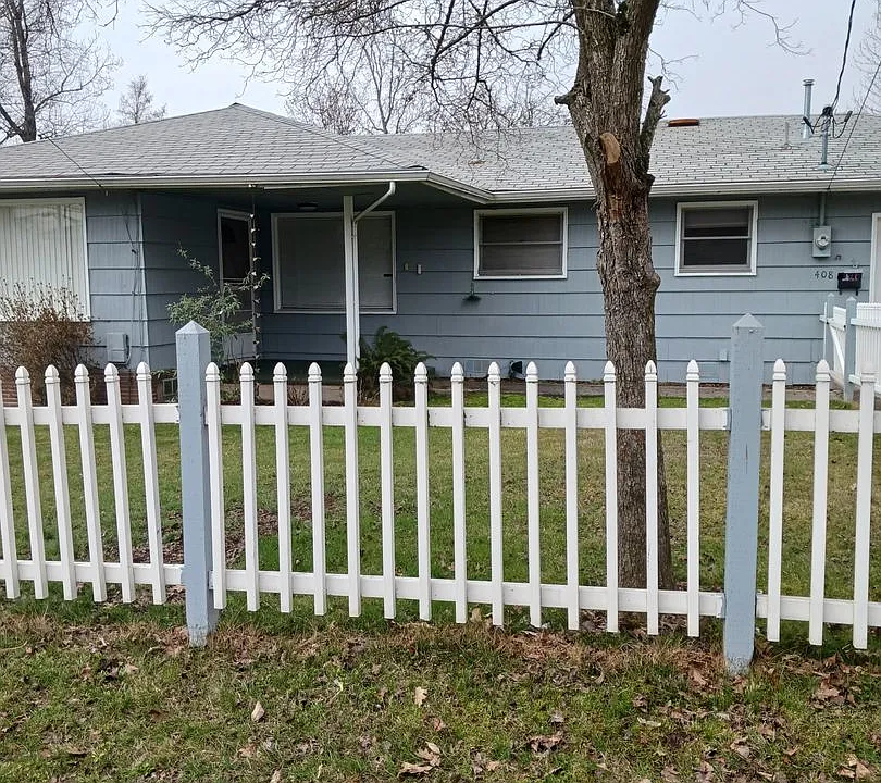 408 NE 11th St