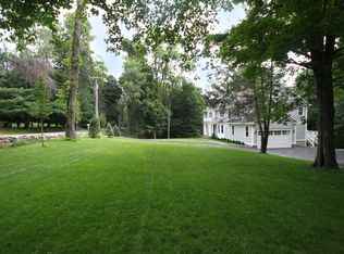 888 Riverbank Rd, Stamford, CT 06903