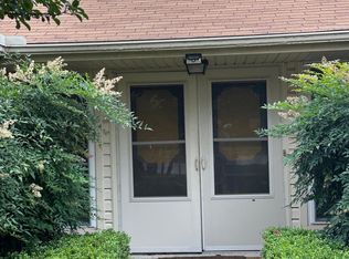 2808 Ridgewood Dr, Hurst, TX 76054