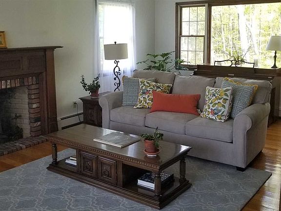 4th image of 41 Fuller Ln