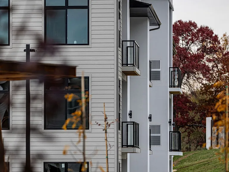 Galloway Flats | Luxury Living with all the amenities! $500 Deposit! — Photo 14