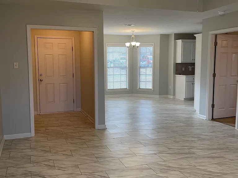 21 Mitchell Cir — Photo 5